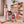 Laden Sie das Bild in den Galerie-Viewer, Montessori Kleiderschrank