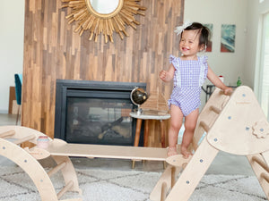 Montessori Möbel für die Entwicklung von Kindern