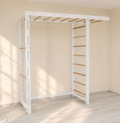 Kinderzimmer Turnwand