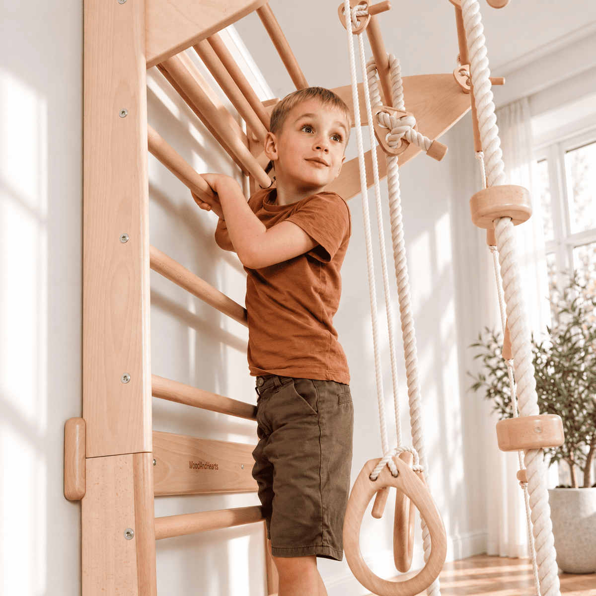 Wandstangen für Kinderzimmer mit Accessoires