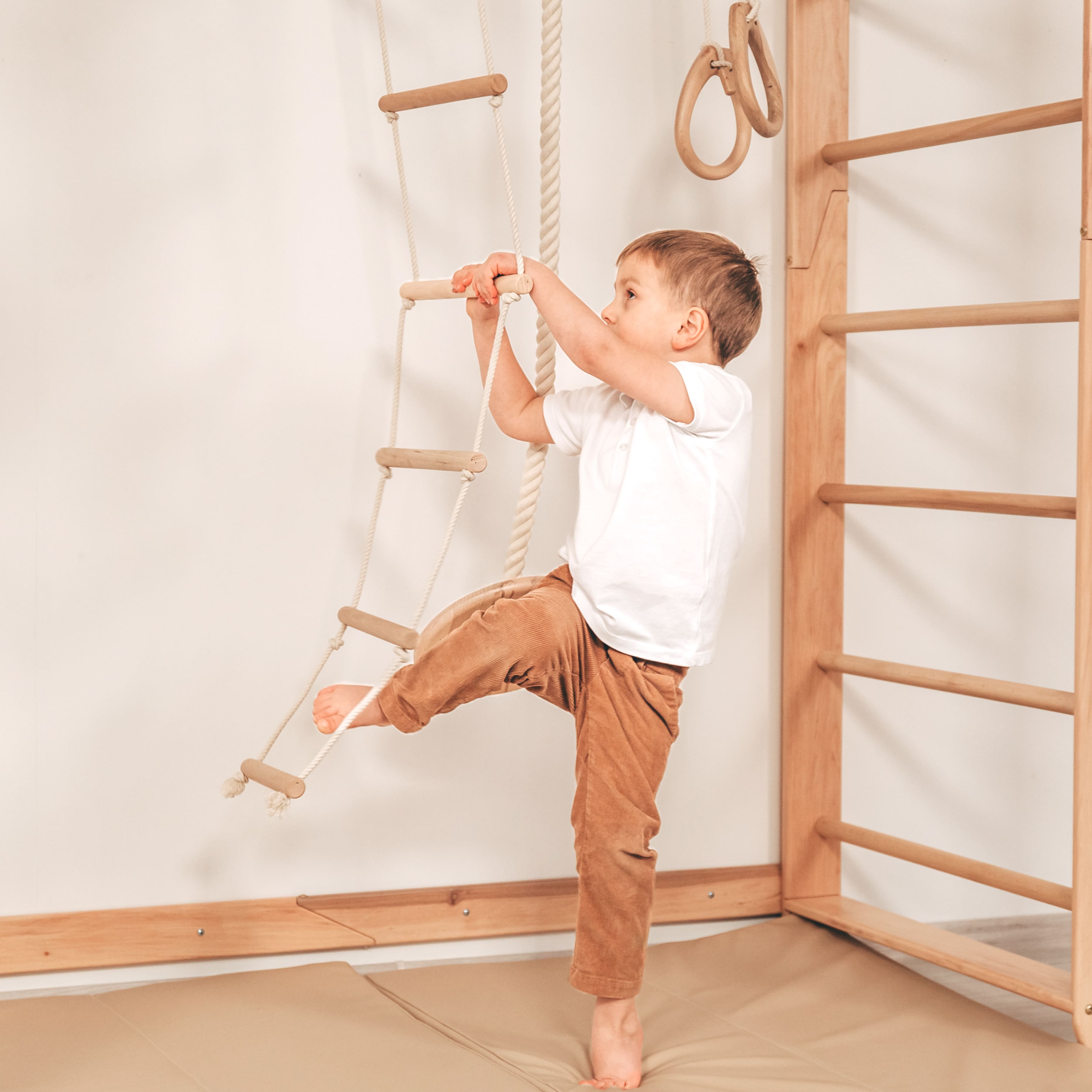 Klettergerüst für Kinderzimmer