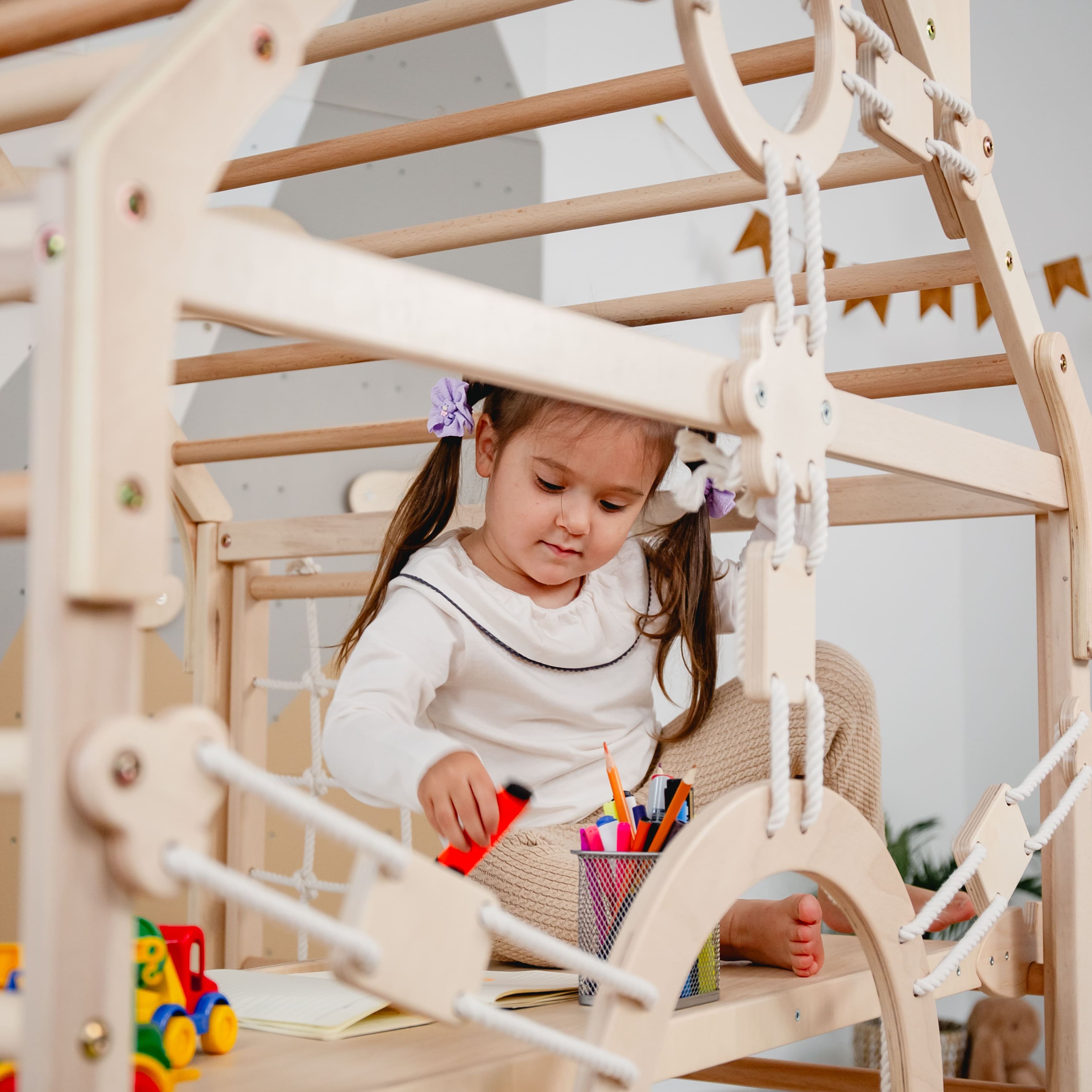 Kinderzimmer Spielhaus