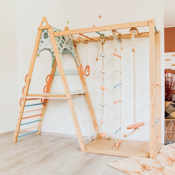 Indoor Kletterturm
