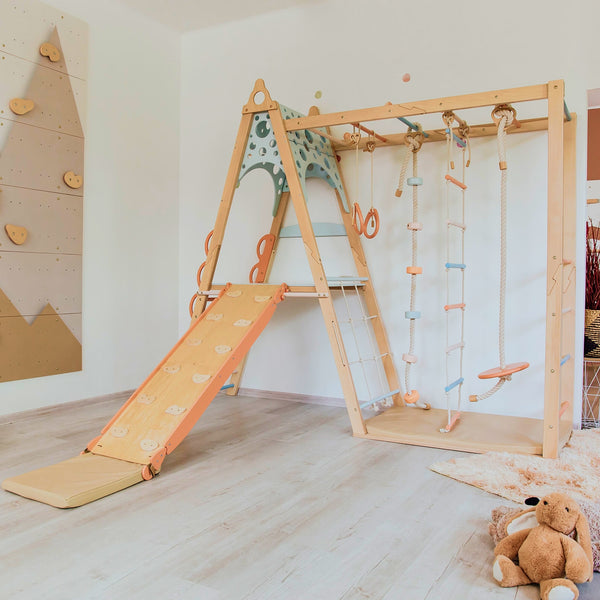 Indoor Kletterturm
