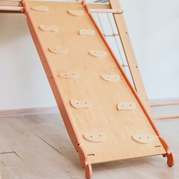 Indoor Kletterturm