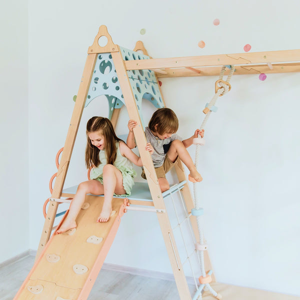 Indoor Kletterturm