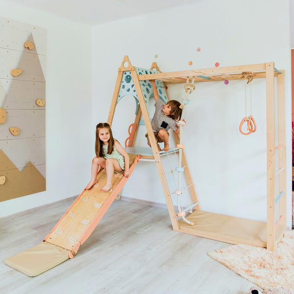 Indoor Kletterturm