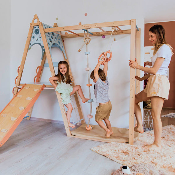 Indoor Kletterturm