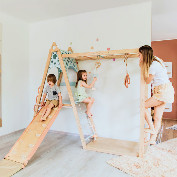Indoor Kletterturm