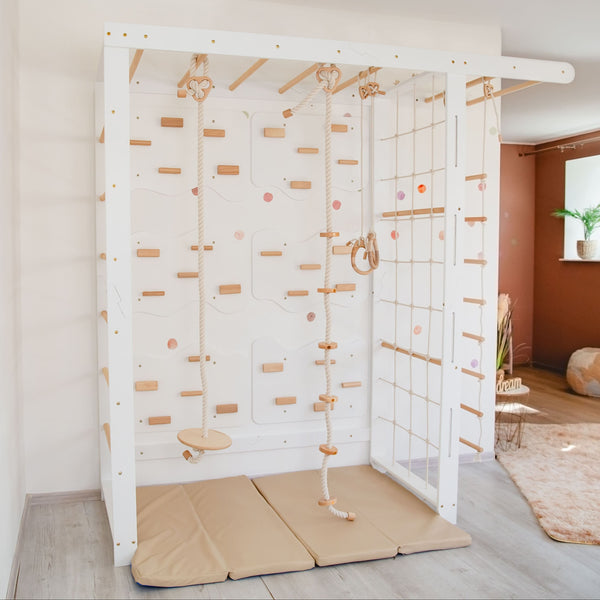 Klettergerüst aus Holz