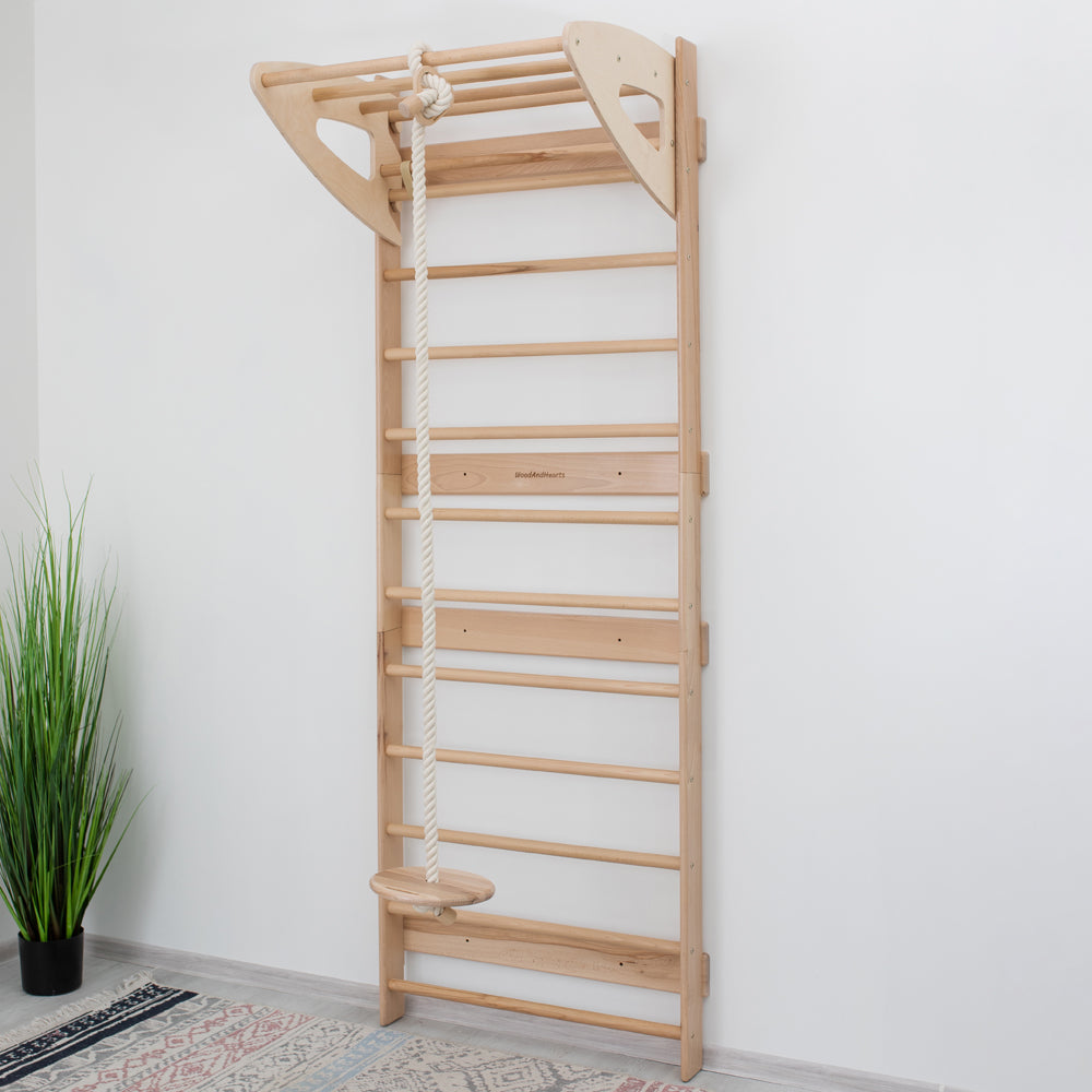 Wandstangen für Kinderzimmer mit Accessoires