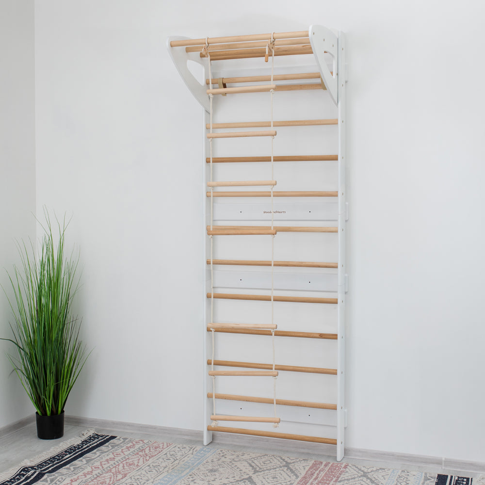Wandstangen für Kinderzimmer mit Accessoires