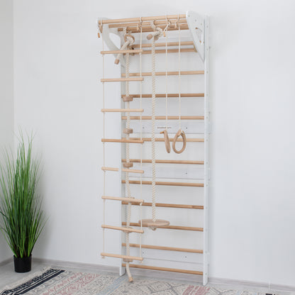 Wandstangen für Kinderzimmer mit Accessoires