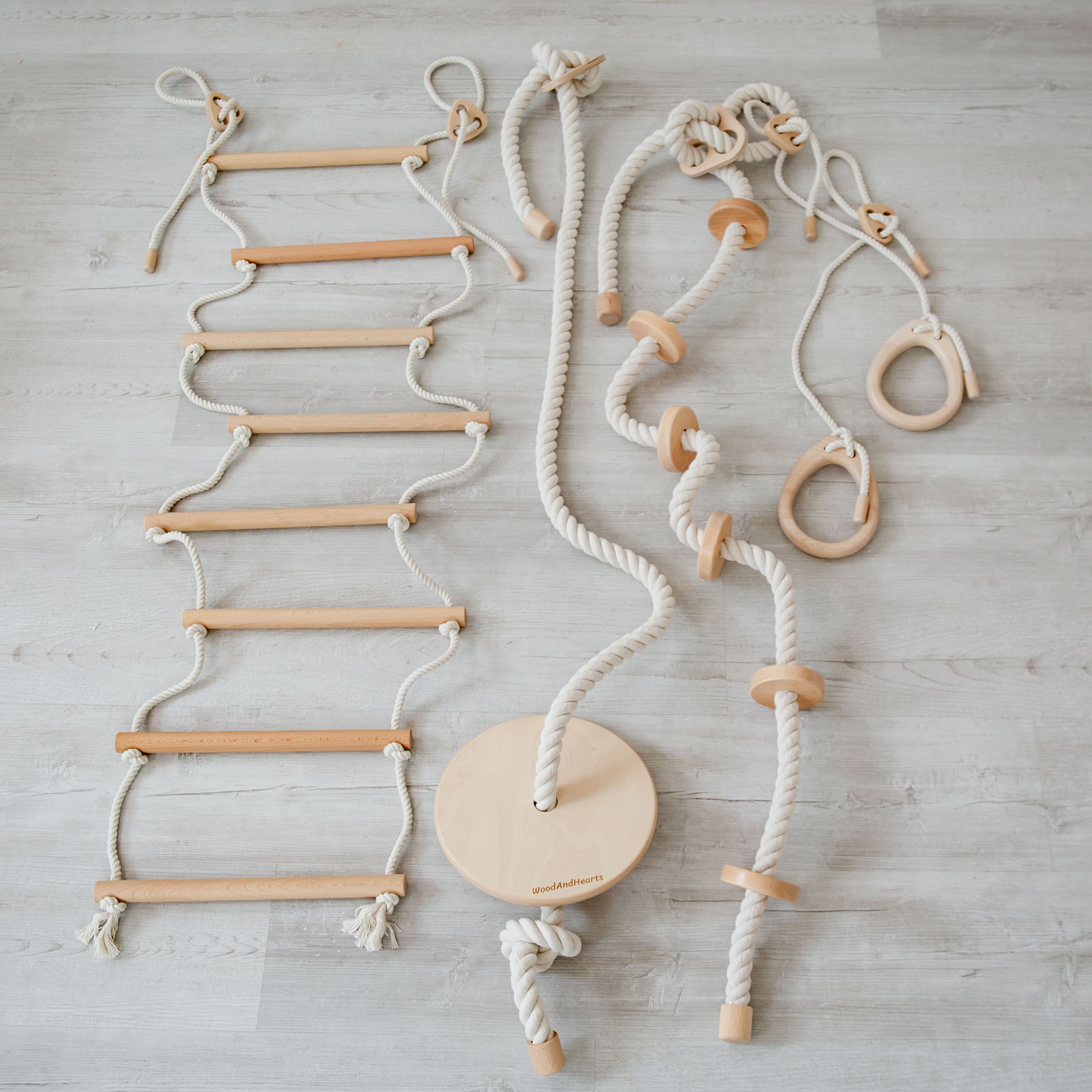 4-in-1 Sprossenwand Set mit Kletterwand & Zubehör
