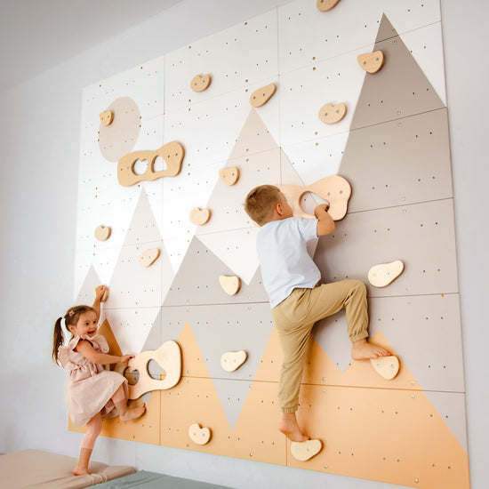 Kinderzimmer Kletterwand