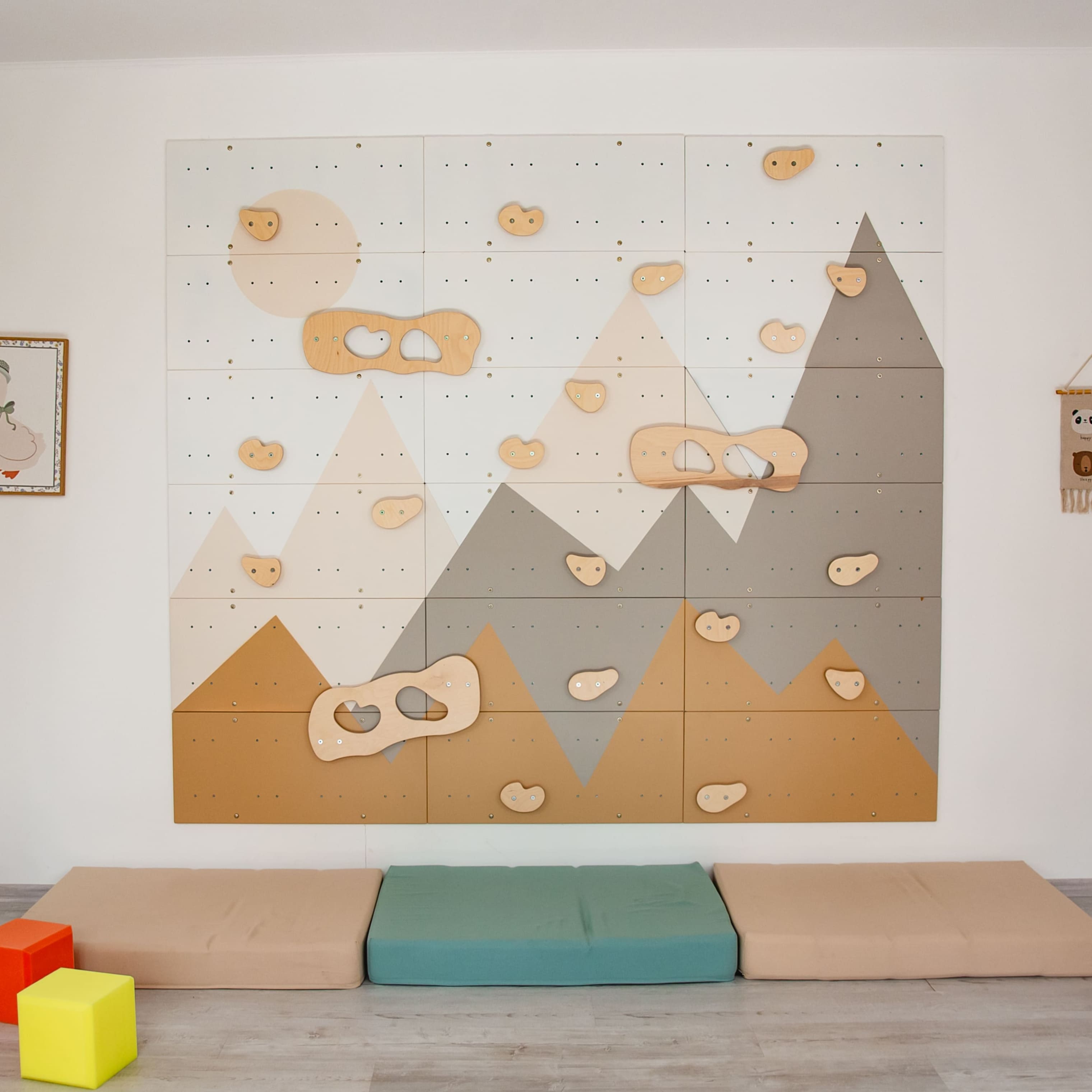 Kinderzimmer Kletterwand