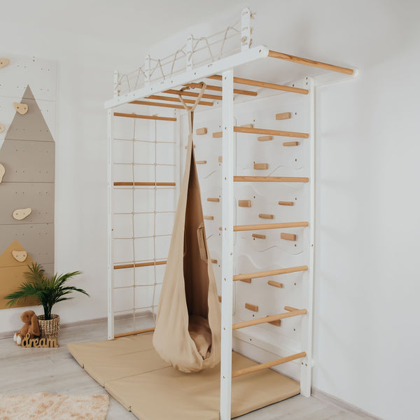 Kinderzimmer Hängehöhle