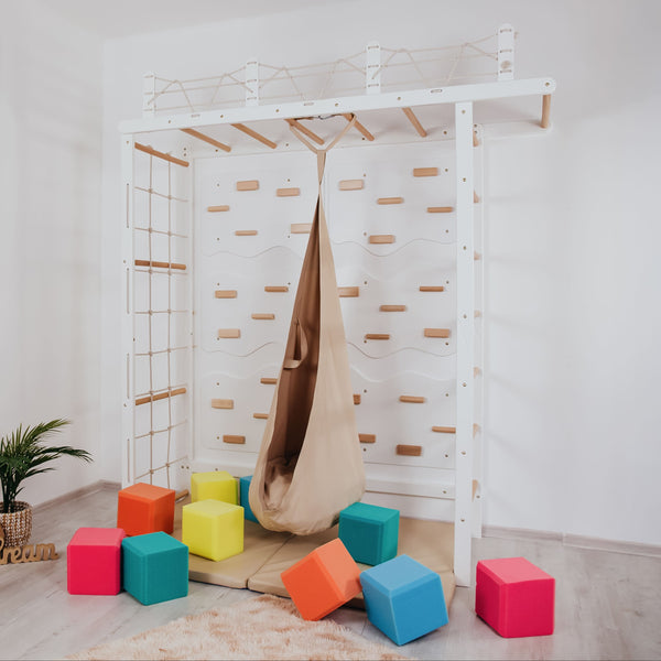 Kinderzimmer Hängehöhle