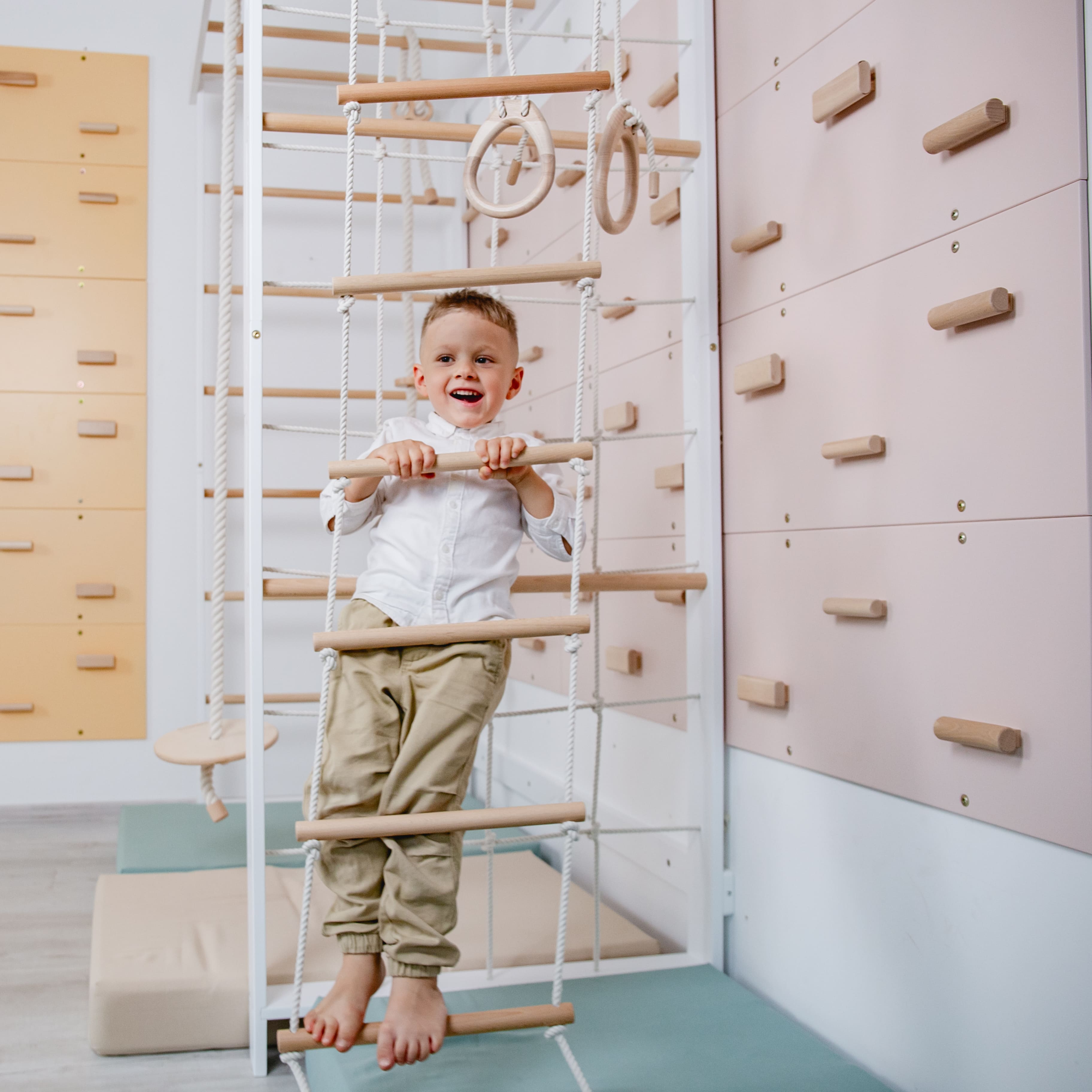Kinder Klettergerüst