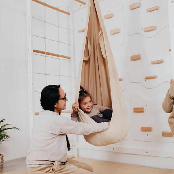 Kinderzimmer Hängehöhle