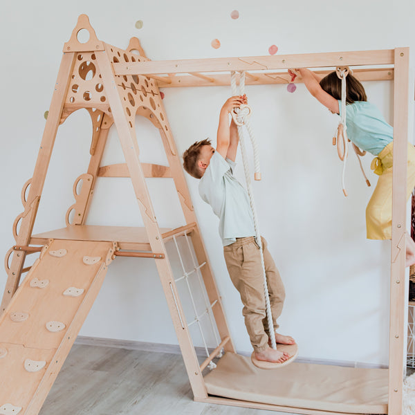 Indoor Kletterturm
