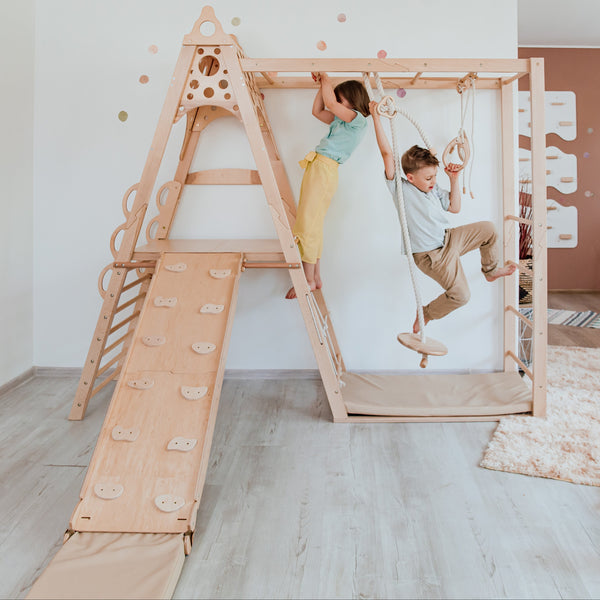 Indoor Kletterturm