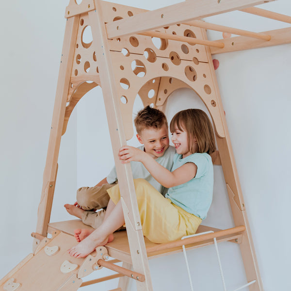 Indoor Kletterturm