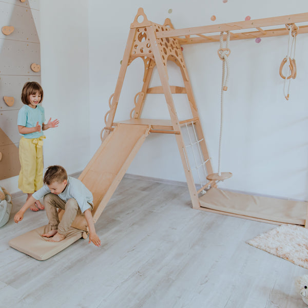 Indoor Kletterturm