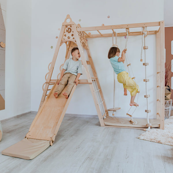 Indoor Kletterturm