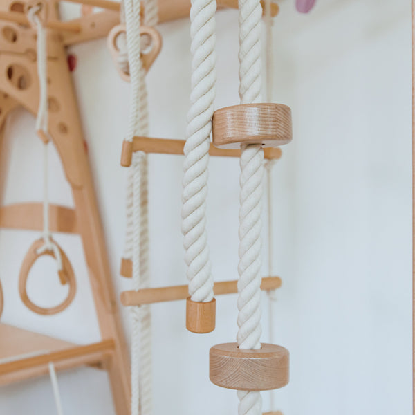Indoor Kletterturm
