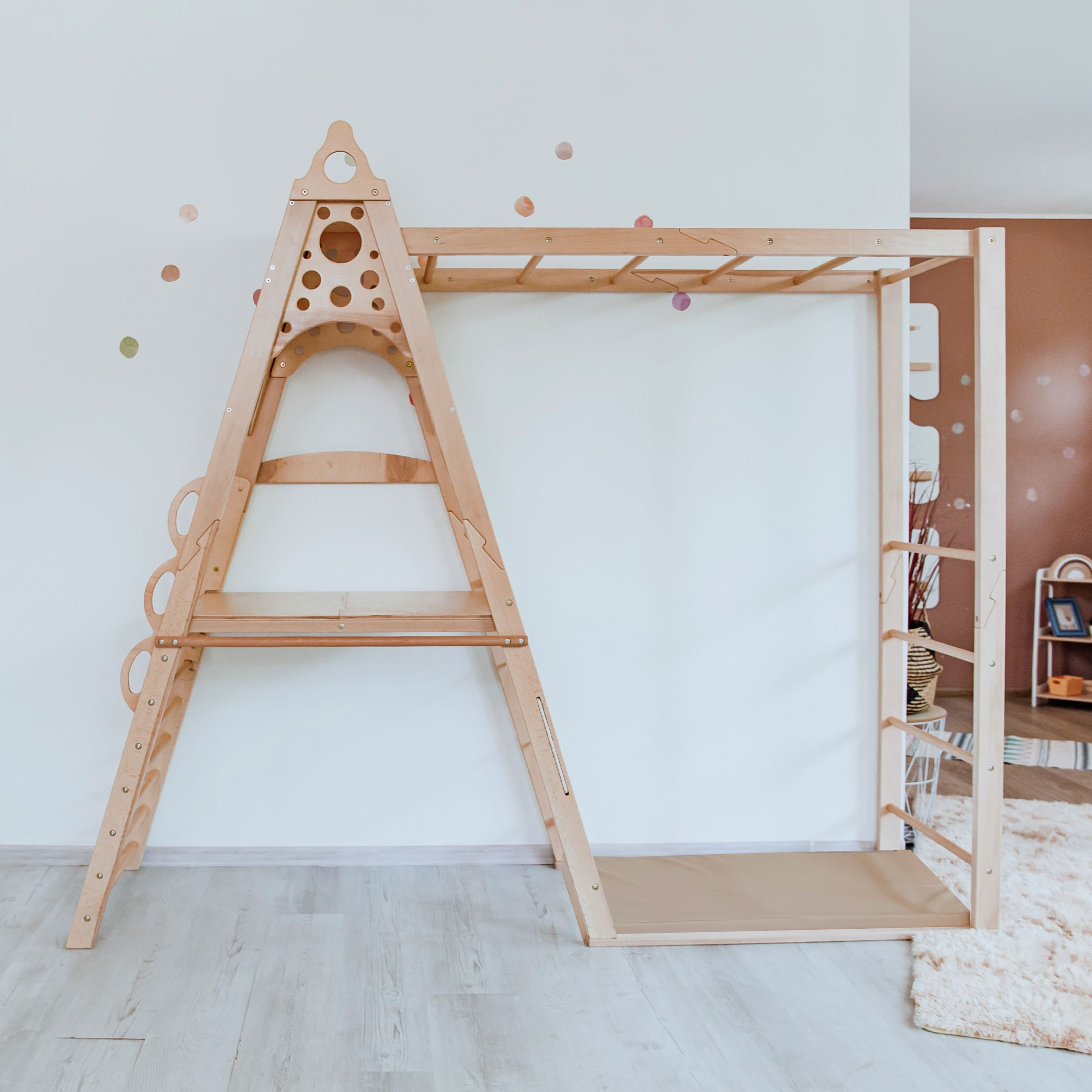 Indoor Kletterturm