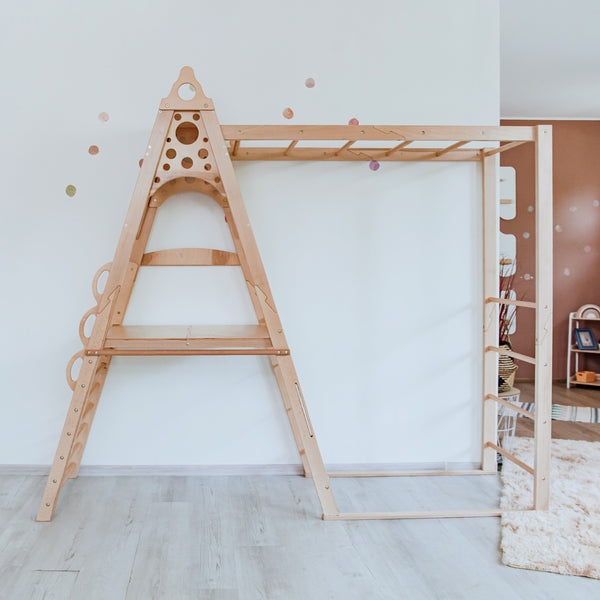 Indoor Kletterturm