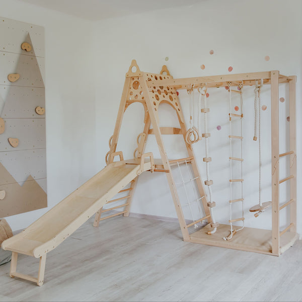Indoor Kletterturm