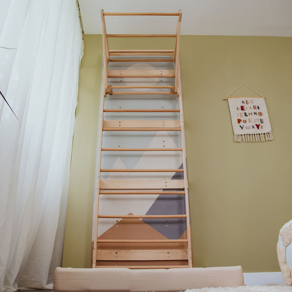 Kinder Sprossenwand “Gebirge”