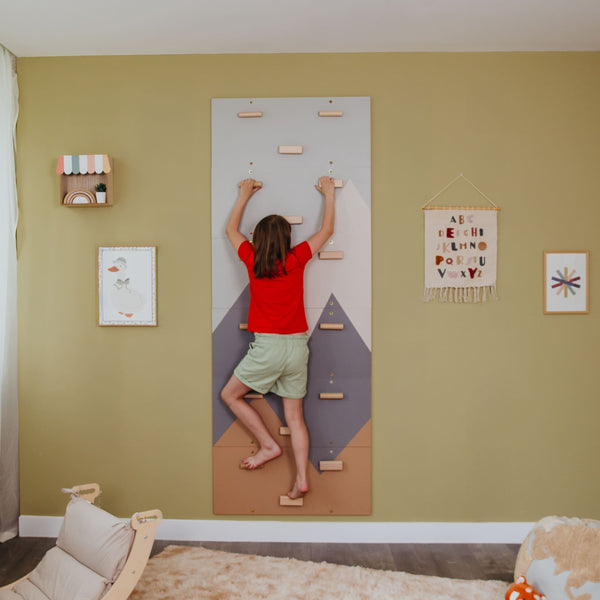 Kletterwand für Kinder “Gebirge”